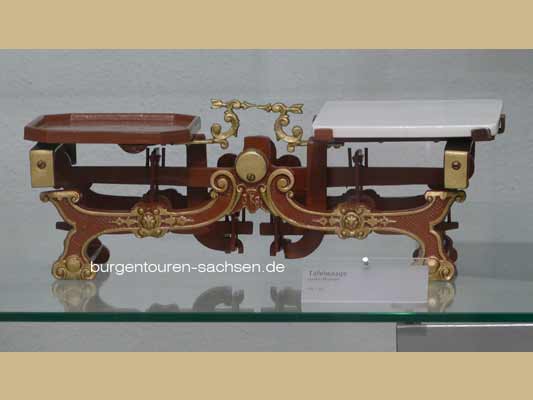 Waagenmuseum mit Waagenausstellung