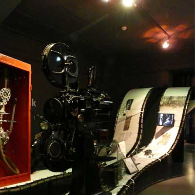 Ausstellung Moderne Zeiten, Industriealisierung bis zur Gegenwart